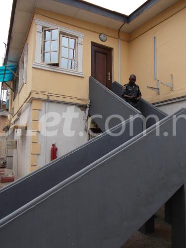 2 bedroom Commercial Property for rent 77 Itire Road, Ogunlana Drive Junction Bustop, Surulere Surulere Lagos