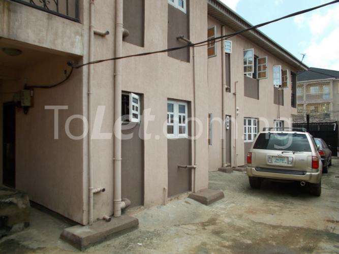 1 bedroom Flat / Apartment for rent 2 Johnson Street Off Bajulaye Street, Yaba Yaba Lagos - 0