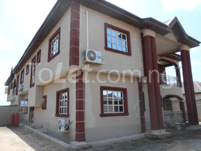 3 bedroom Flat / Apartment for rent Jemiseye Street, Fidiso Estate, Sangotedo Ajah Lagos