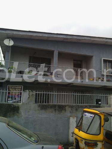 4 bedroom Flat / Apartment for rent 10 Odunlami Street, Shomolu Shomolu Lagos