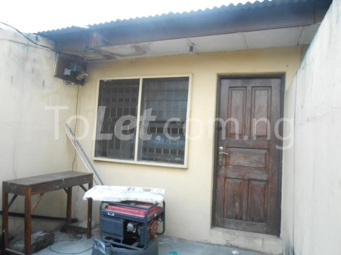 1 bedroom Flat / Apartment for rent 38 Fujah Street, Surulere Surulere Lagos