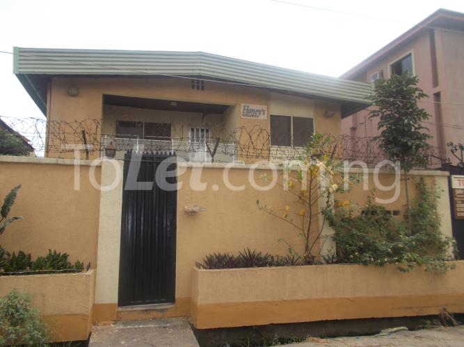 2 bedroom Flat / Apartment for rent Bayode Oluwole Street, Ikeja Ikeja Lagos
