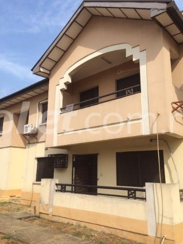 4 bedroom Flat / Apartment for rent Alaka Estate (private Estate) By Alaka Bustop Opposite Mrs Filling Station Surulere Surulere Lagos