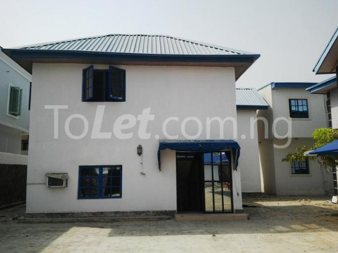 2 bedroom Flat / Apartment for rent Prince Kazeem Sefui Street, Lekki Lekki Lagos