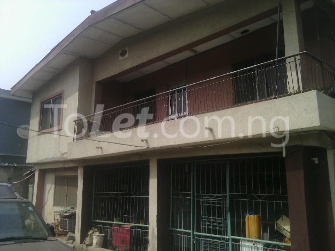 2 bedroom Flat / Apartment for rent Community Road, Pako Bustop, Yaba Yaba Lagos