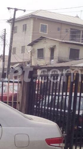 Commercial Property for rent 5 Olaleye Street Shomolu Shomolu Lagos - 0