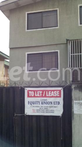 3 bedroom Flat / Apartment for rent 23 Femi Otenuga Street, Shomolu Shomolu Lagos