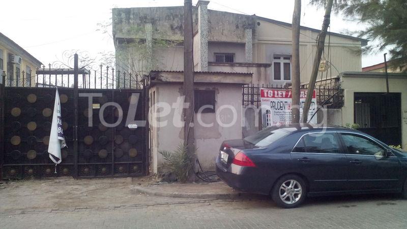 4 bedroom House for rent 81a Badagry Lane, Off Isale Eko Drive, Mojisola Onikoyi Estate Ikoyi Lagos
