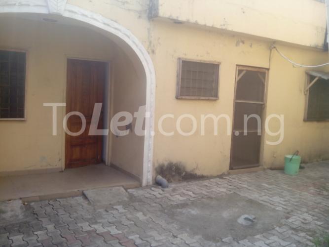 Flat / Apartment for rent Lafiaji Street, Mojisola Onikoyi Estate Ikoyi Lagos