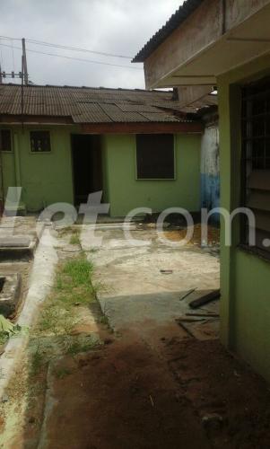 2 bedroom House for rent 21, Abati George Street, Surulere Surulere Lagos