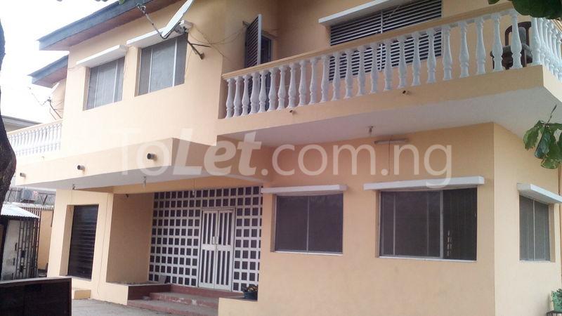 3 bedroom Flat / Apartment for rent 16 Road 14 Off Admiralty Way Lekki Lekki Lagos