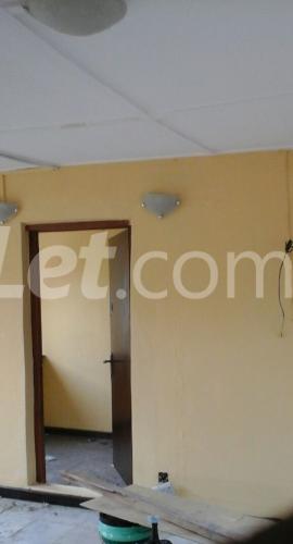 2 bedroom Commercial Property for rent Off Adelabu Road Surulere Surulere Lagos