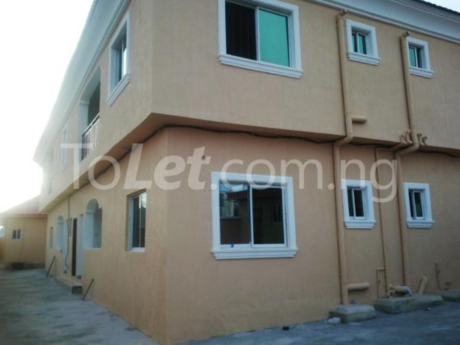 3 bedroom Flat / Apartment for rent Terra Annex Sangotedo Ajah Lagos