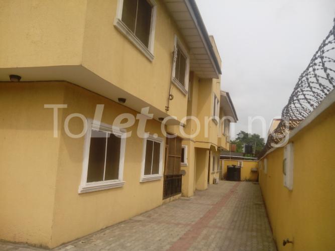 Flat / Apartment for rent Mobil Road, Lekki Lekki Lagos