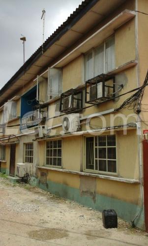 2 bedroom Flat / Apartment for rent Randle Avenue, Surulere Surulere Lagos