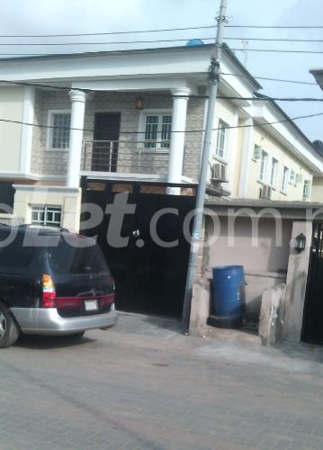 1 bedroom Flat / Apartment for rent Idita Street Off Aibu Street, Surulere Surulere Lagos