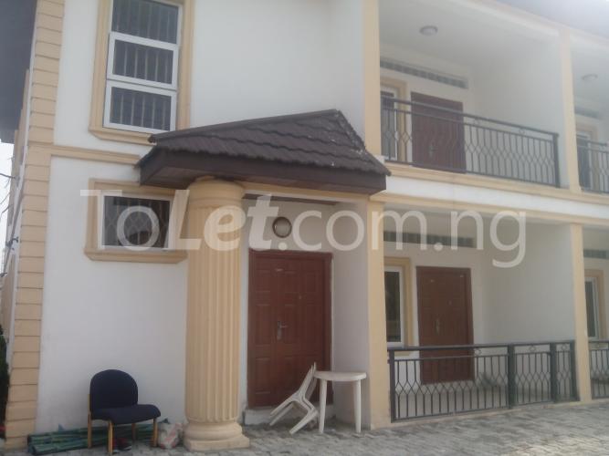 Flat / Apartment for rent Ladipo Omotosho Street, Off Omorire Johnson Street, Lekki Lekki Lagos