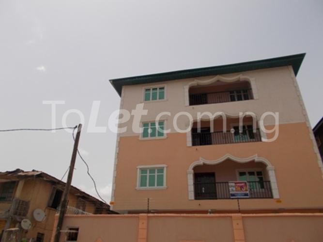 2 bedroom Flat / Apartment for rent Offairport Rd Airport Road Oshodi Lagos