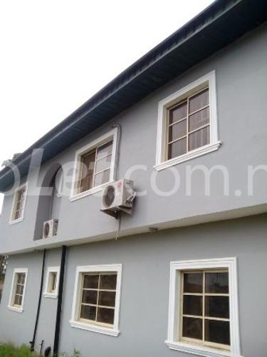 3 bedroom Flat / Apartment for rent Off Ogunnusi Rd. Behind Mrs Filling Station Ojodu Ojodu Lagos