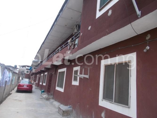1 bedroom Flat / Apartment for rent Off Tejuosho Road Yaba Yaba Lagos - 0