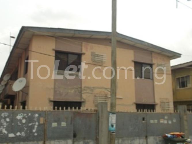 3 bedroom Flat / Apartment for rent Off Estate Gate Gbagada Gbagada Lagos