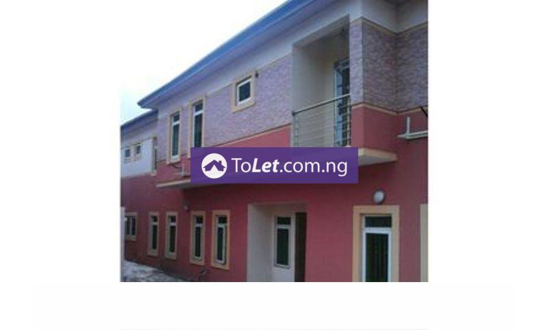 5 bedroom House for rent Magodo Phase 2 Ketu Kosofe/Ikosi Lagos