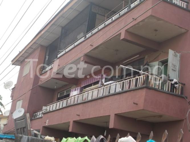 2 bedroom Flat / Apartment for rent Off Uba Road Gbagada Gbagada Lagos