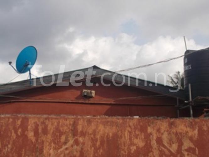 1 bedroom House for rent Off Akoka Area, Yaba Yaba Lagos