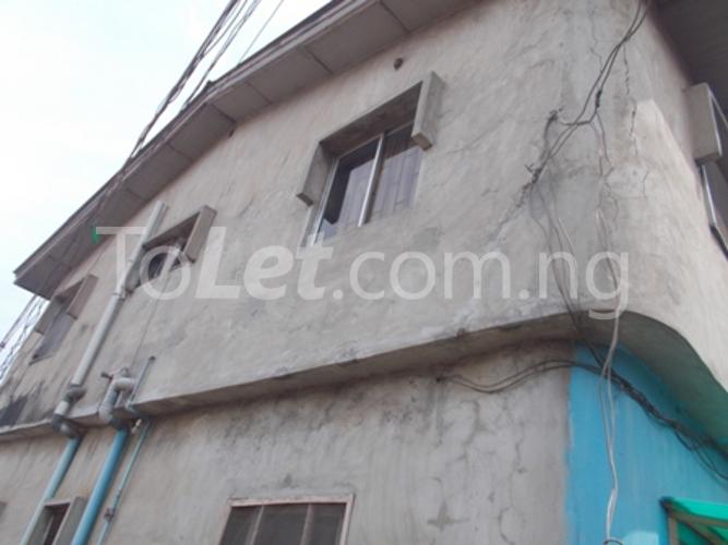 3 bedroom Flat / Apartment for rent Eremu Baruwa Street Off Demurin Road Ketu Kosofe/Ikosi Lagos