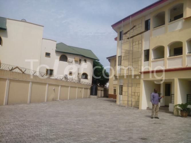 4 bedroom Flat / Apartment for rent Kayode O Street, Off Admiralty Way. Lekki Lekki Lagos - 0