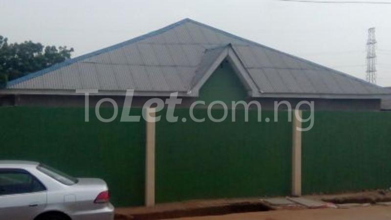 Flat / Apartment for rent Off Magodo Gate Junction, Berger Ojodu Lagos - 0