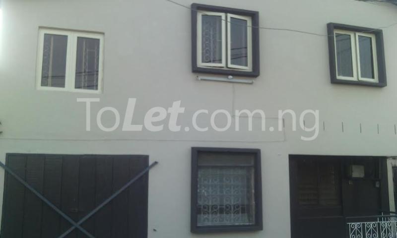 4 bedroom House for rent Ilesanmi Street, Adegoke Estate, Surulere Surulere Lagos