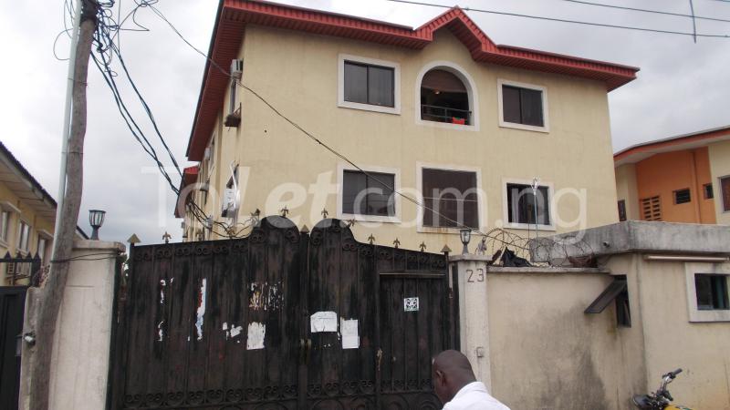 3 bedroom Flat / Apartment for rent Ogunmodede Street, Ikeja Ikeja Lagos