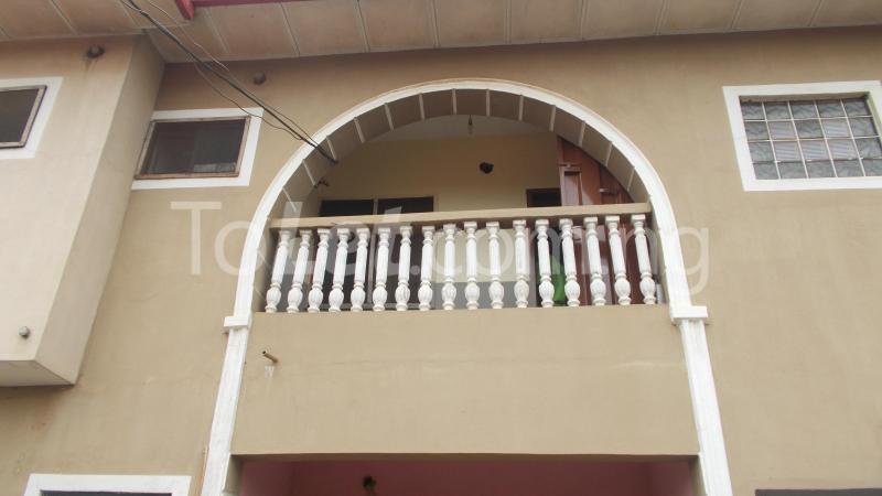 3 bedroom House for rent No 5 Olusiji, Dogun Close, Ketu Kosofe/Ikosi Lagos