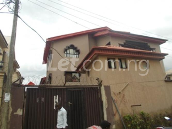 2 bedroom Flat / Apartment for rent Rafiu Street, Oshodi Expressway Oshodi Lagos
