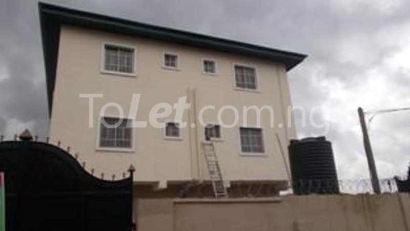 3 bedroom Flat / Apartment for rent Gafari Balogun Off Salvation Ikeja Ikeja Lagos