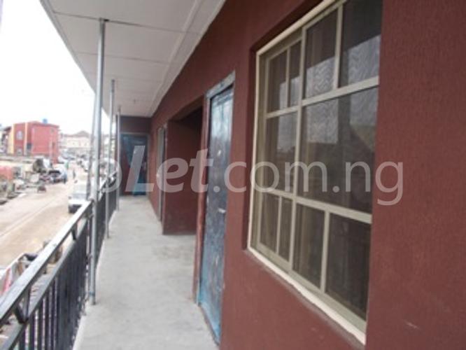 1 bedroom Flat / Apartment for rent Bajulaye Shomolu Shomolu Lagos - 0