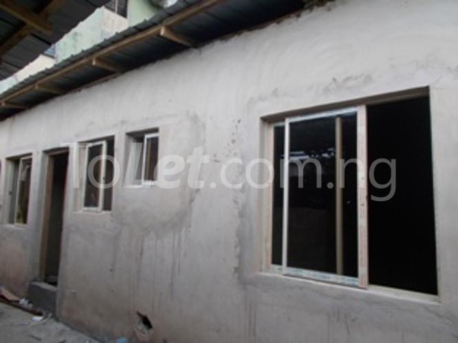 1 bedroom Flat / Apartment for rent Popoola Street Bariga Shomolu Lagos