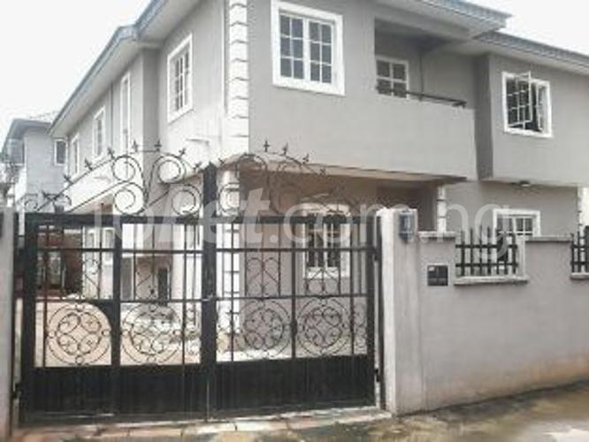 5 bedroom House for rent Ferrano Court Estate, Gbagada Gbagada Lagos