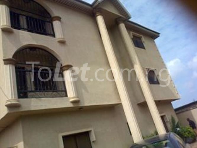3 bedroom Flat / Apartment for rent Off Ago Palace Way, Okota Isolo Lagos