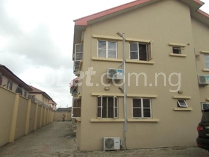 4 bedroom Flat / Apartment for rent 10 Austin Agbolahen, Off Adetoro Adelaja, Ketu Kosofe/Ikosi Lagos
