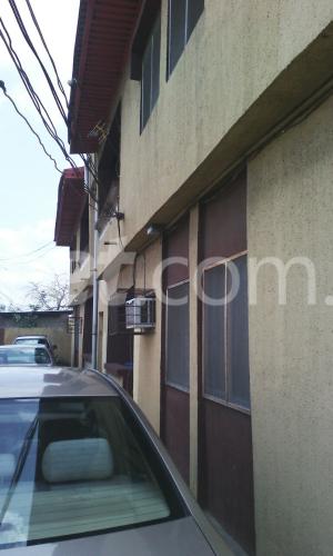 3 bedroom Flat / Apartment for rent Bakare Street, Ketu Kosofe/Ikosi Lagos