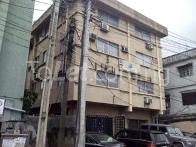 Commercial Property for rent Major Road, Yaba Yaba Lagos