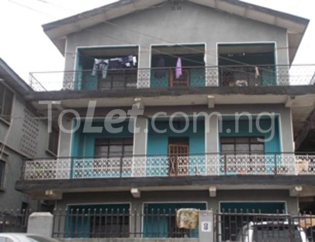 3 bedroom Commercial Property for rent Shoyinka Street, Yaba Yaba Lagos