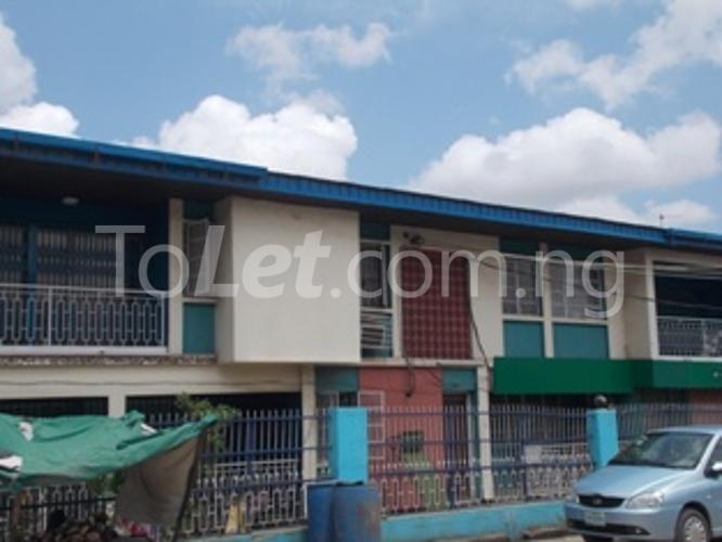 3 bedroom Flat / Apartment for rent No 28 Jide Adeniyi Street, Maryland Ikeja Lagos
