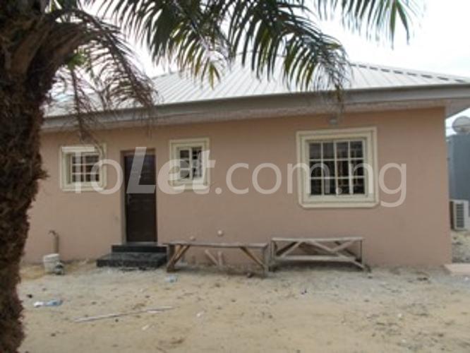 2 bedroom House for rent Akabueze Street, Majek, Ajah Ibeju-Lekki Lagos