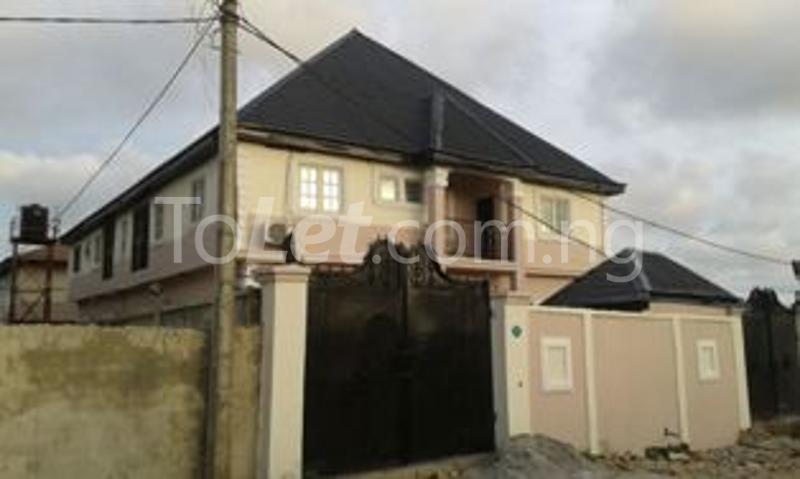 3 bedroom Flat / Apartment for rent Off Onyebuchi Road, Amuwo Odofin Amuwo Odofin Lagos