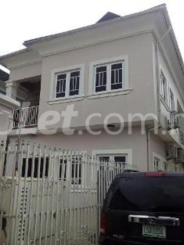 4 bedroom House for rent Oluseyi Aweda Street Berger Ojodu Lagos