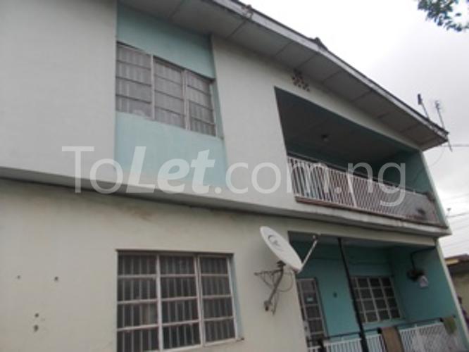 3 bedroom Flat / Apartment for rent Sholanke Street Off Adedoyin Ketu Kosofe/Ikosi Lagos
