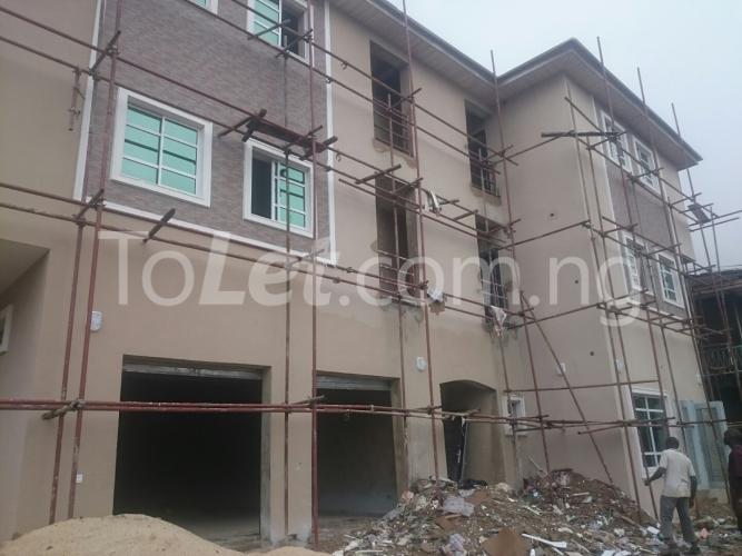 2 bedroom Flat / Apartment for rent Adebola Street Shomolu Shomolu Lagos